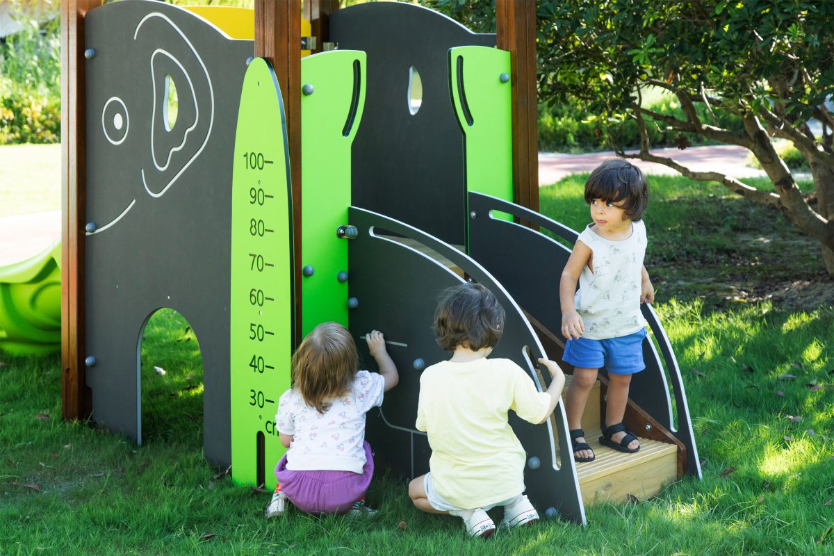Attrezzature da gioco per tutti i bambini
